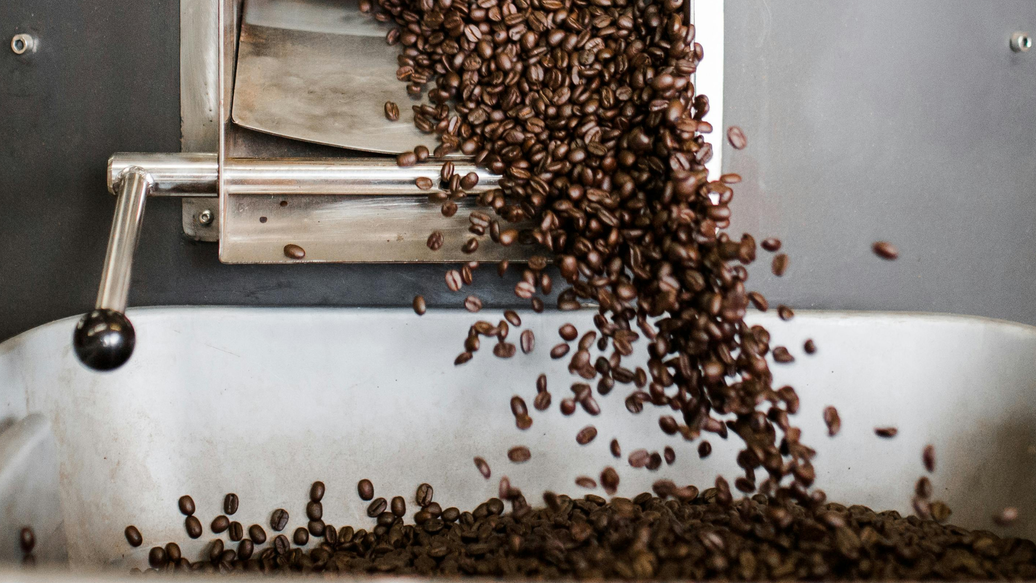 Medium Roast vs. Dark Roast Coffee